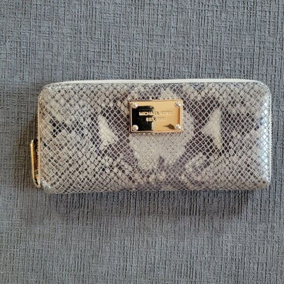 Michael Michael Kors Women's Brown Animal Pattern Python Wallet - Picture 1 of 7